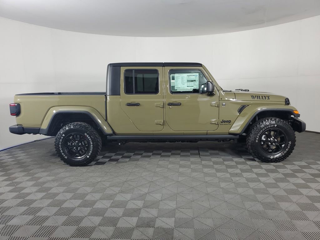 New 2025 Jeep Gladiator Willys image 3