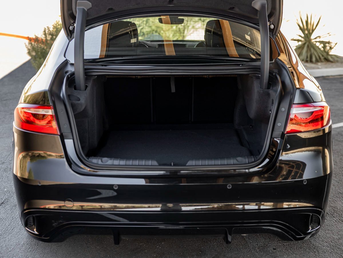 New 2024 Jaguar XF R-Dynamic SE image 22