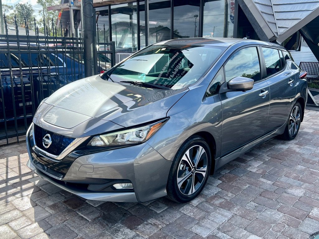 Used 2022 Nissan Leaf SV w/ SV Technology Package image 6