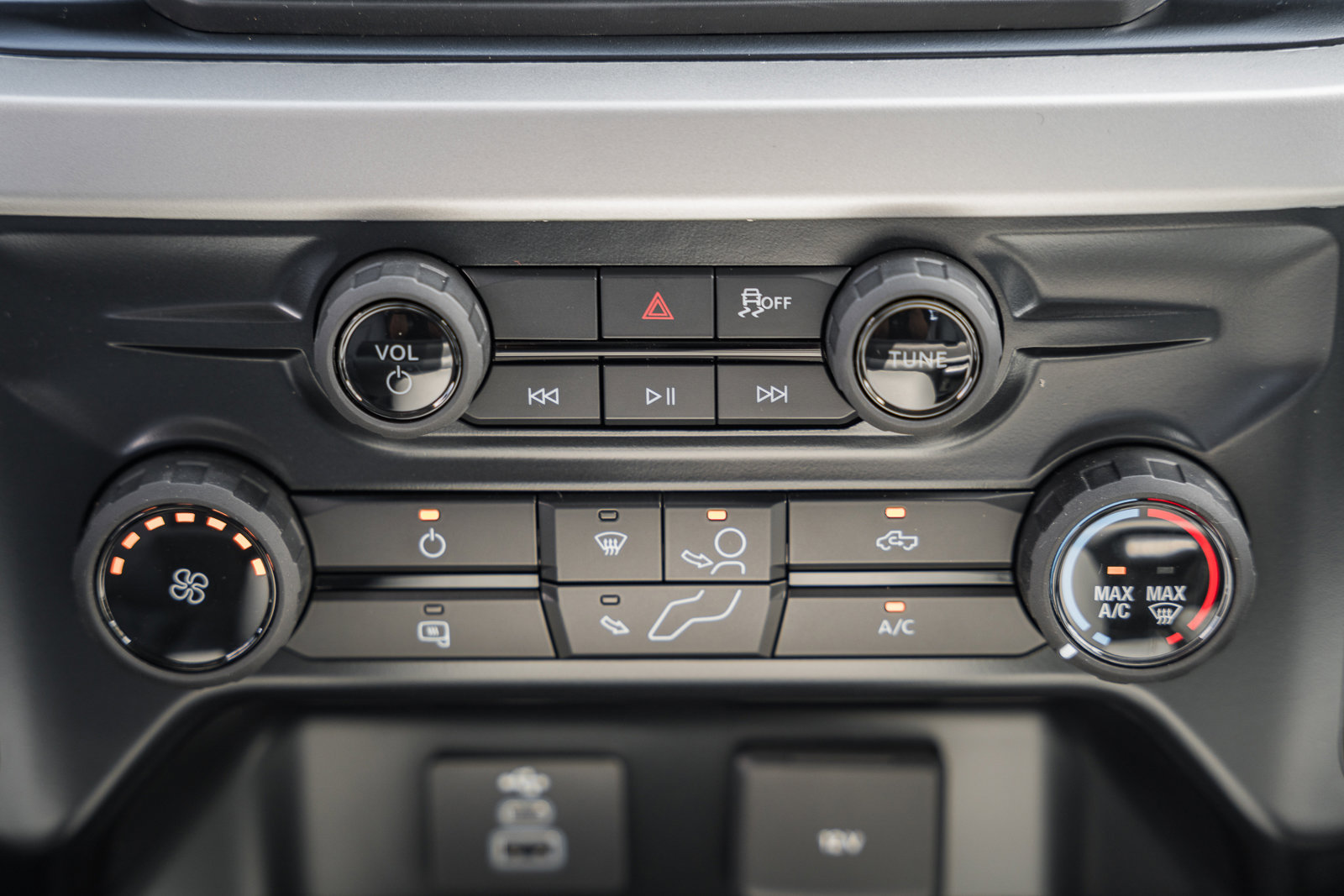 New 2026 Ford F350 XL w/ FX4 Off-Road Package image 27
