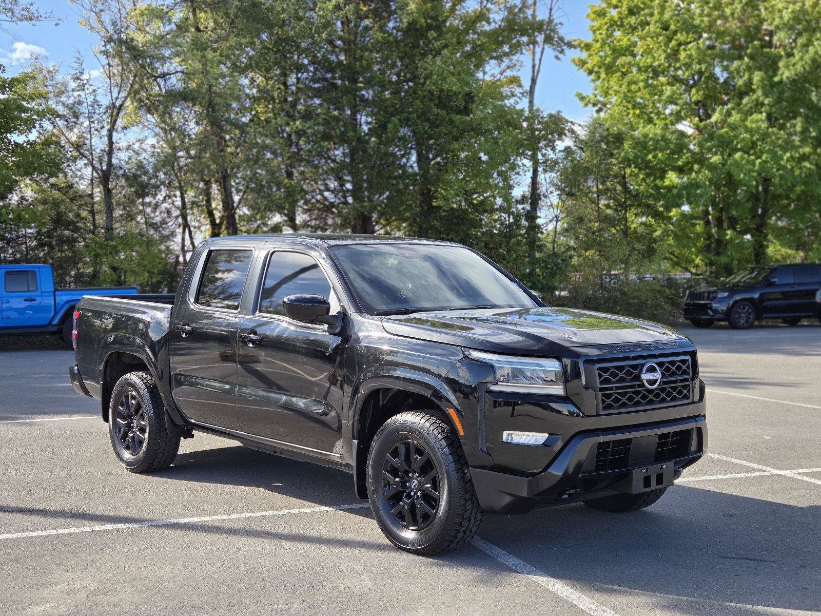 Used 2023 Nissan Frontier SV w/ Midnight Edition Package