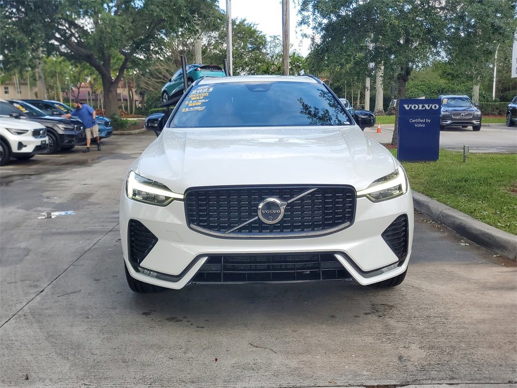 Certified 2024 Volvo XC60 B5 Ultimate AWD/4WD image 2