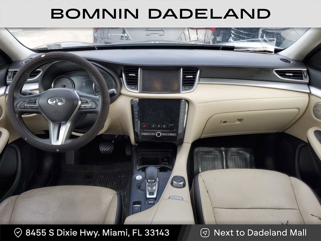 Used 2019 INFINITI QX50 Essential w/ Premium Audio Package image 14