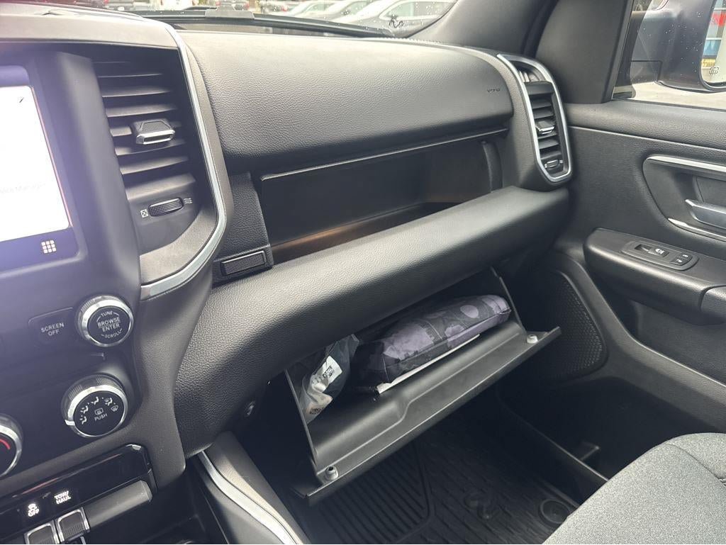 Used 2022 RAM 1500 Big Horn AWD/4WD image 34