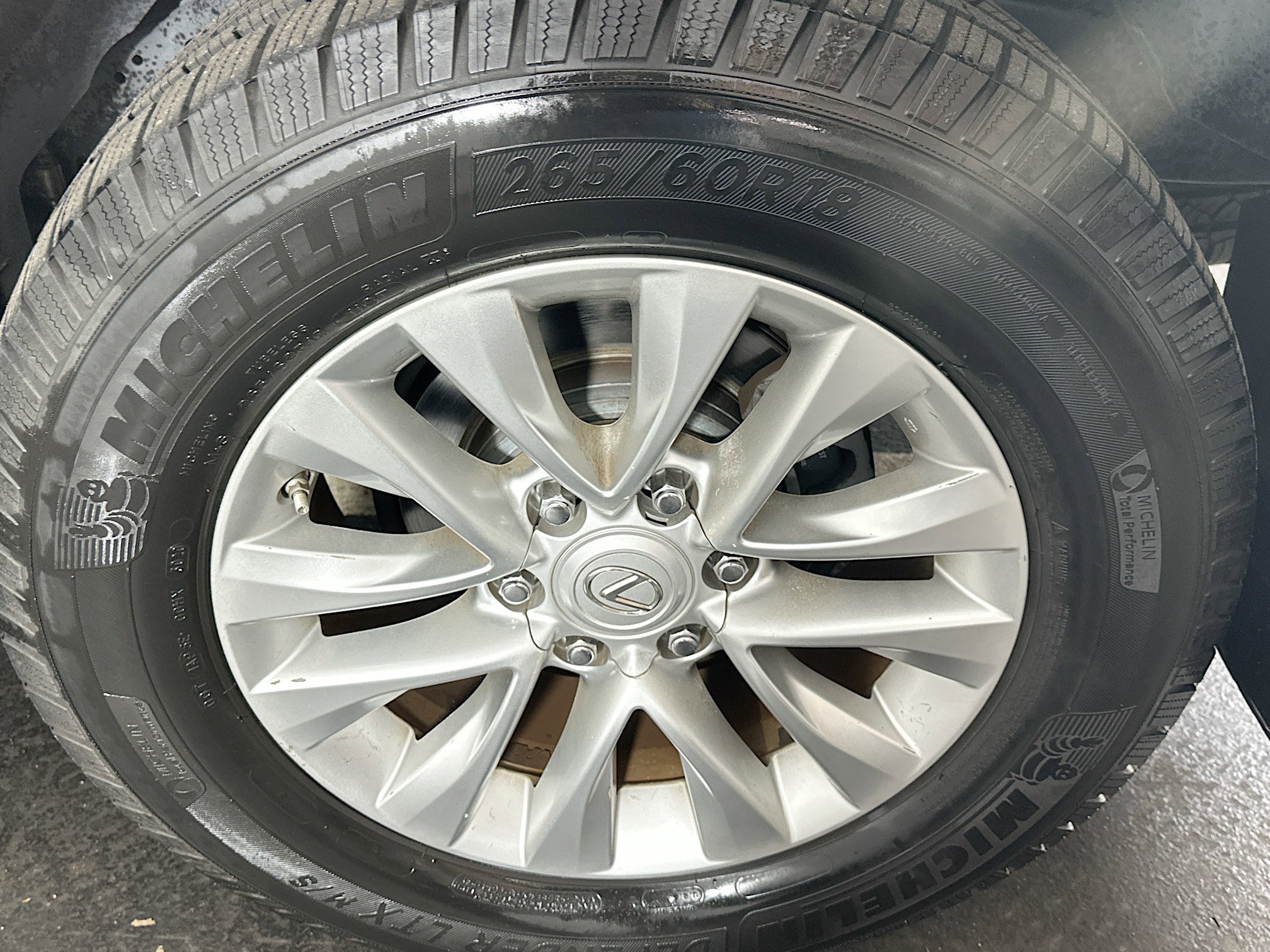 Used 2014 Lexus GX 460 image 11