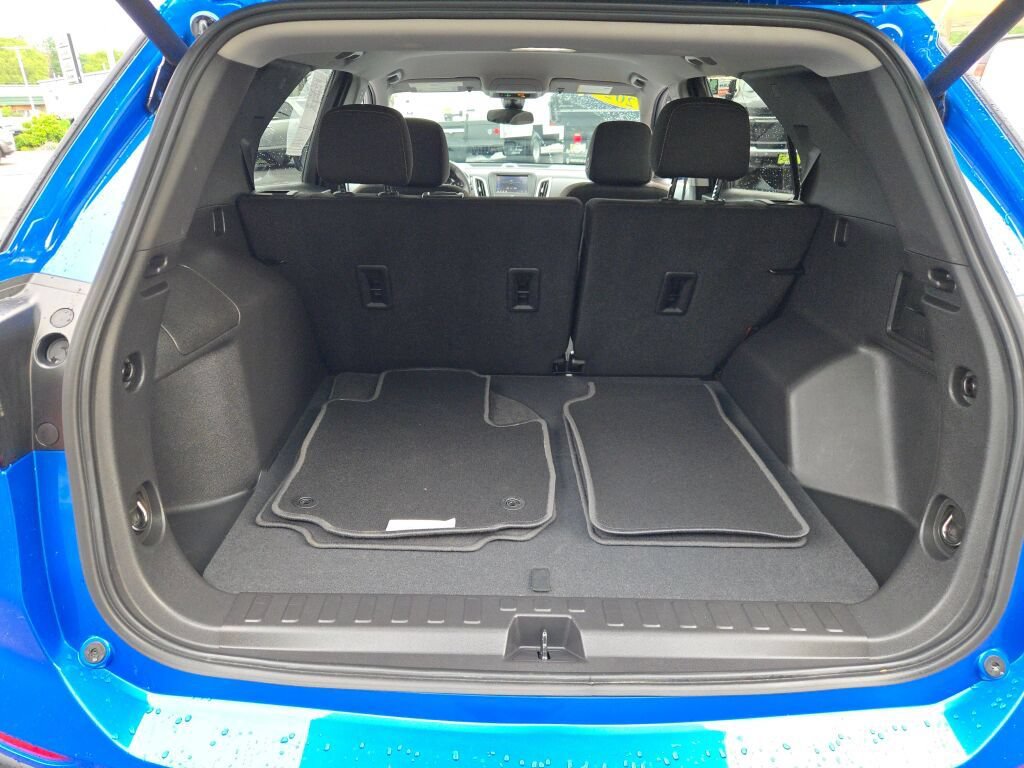 Certified 2024 Chevrolet Equinox LT w/ LPO, Floor Liner Package FWD image 20