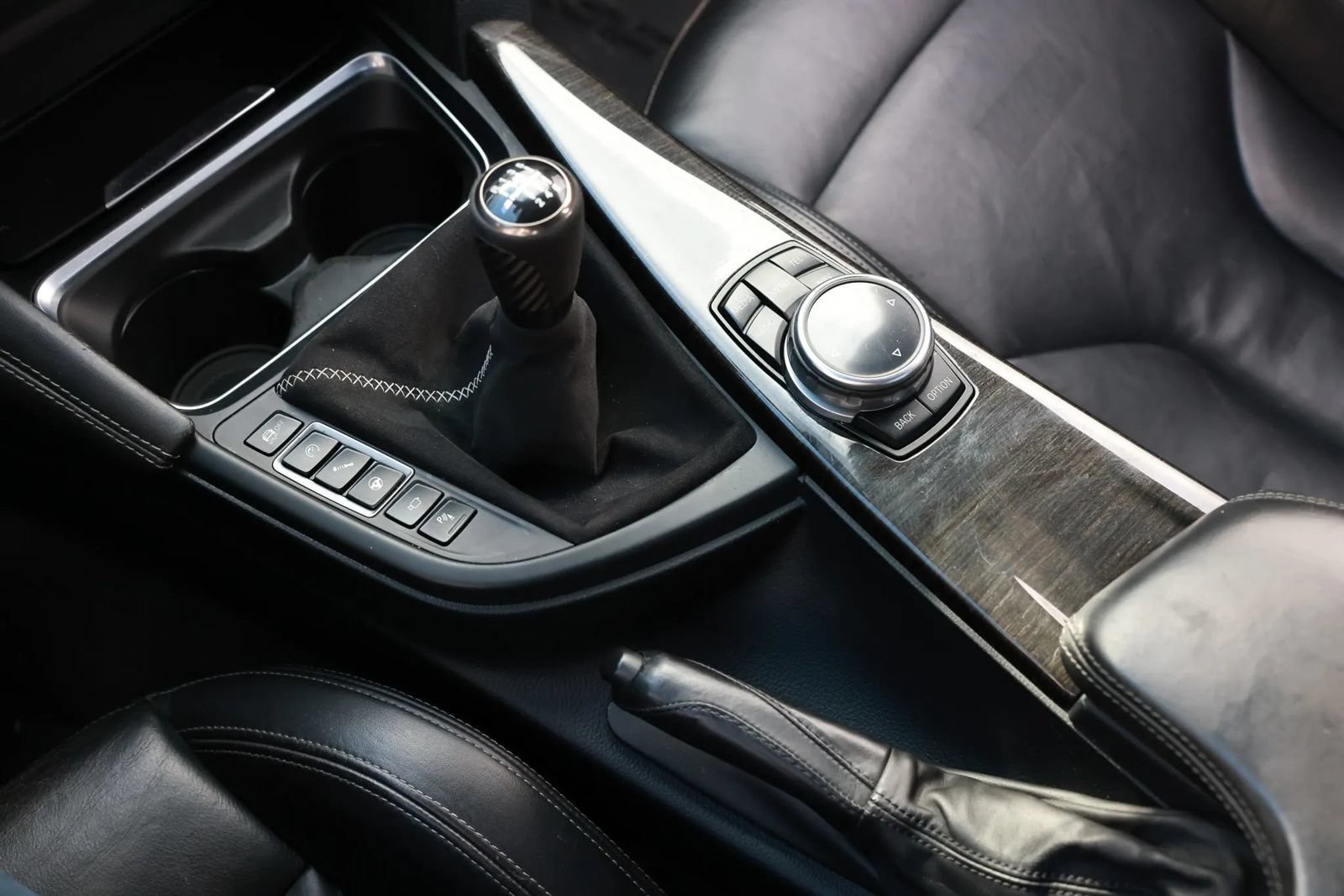 Used 2015 BMW M3 RWD image 41