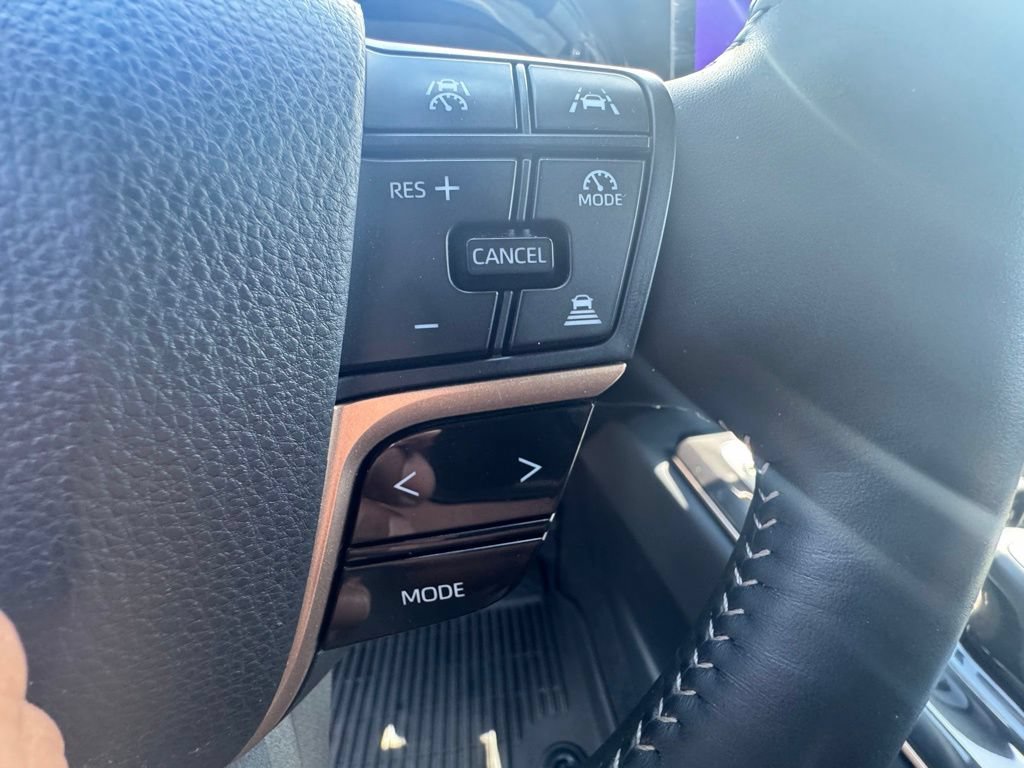Used 2025 Toyota Crown Signia AWD/4WD image 24
