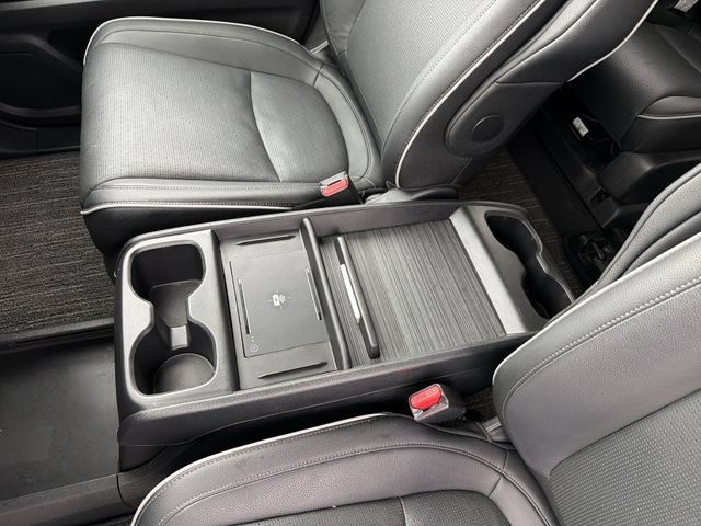 Used 2025 Honda Odyssey Elite image 23