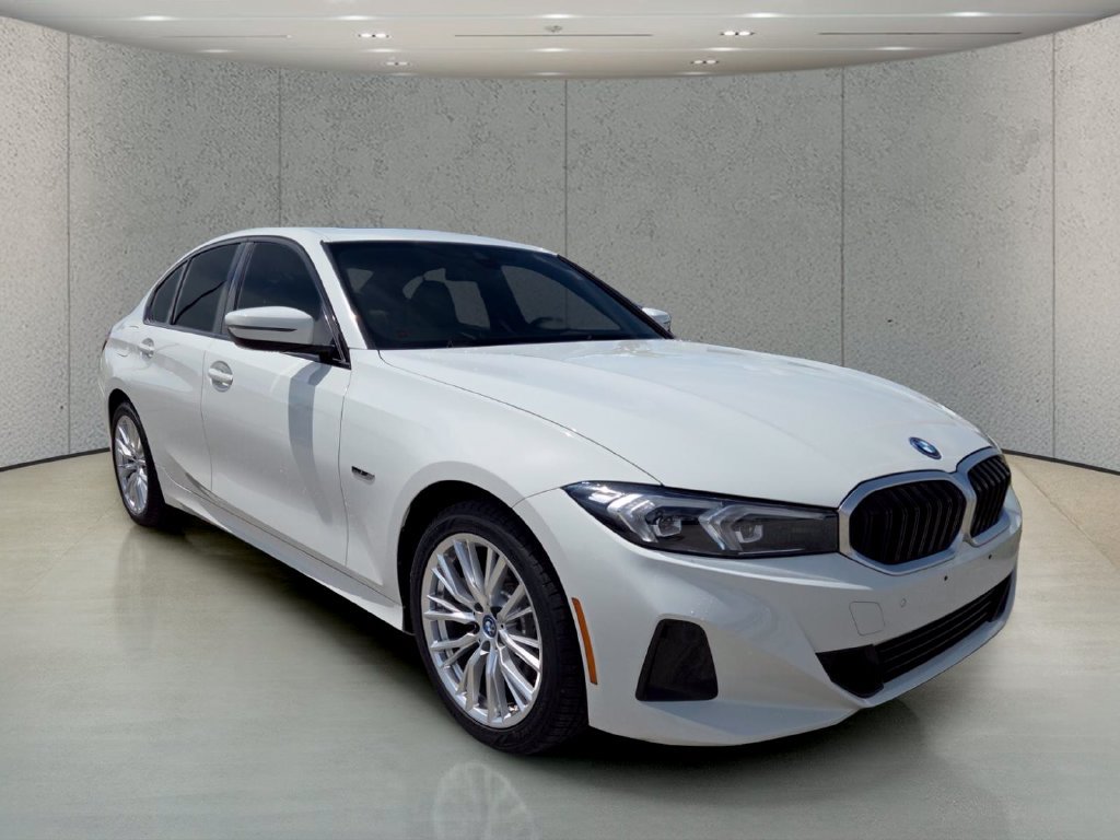 Used 2023 BMW 330e w/ Driving Assistance Package RWD image 13
