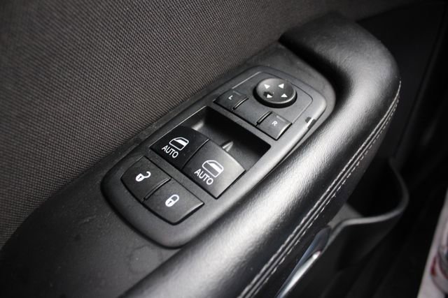 Used 2016 Dodge Challenger R/T w/ Blacktop Package RWD image 6
