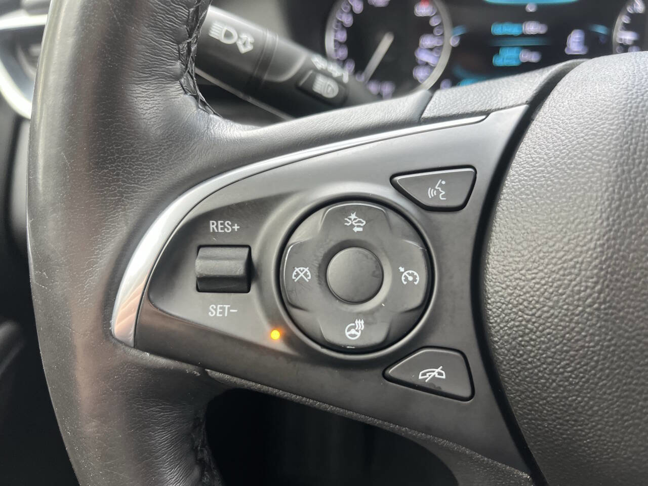 Used 2019 Buick Enclave Avenir w/ Avenir Technology Package image 16