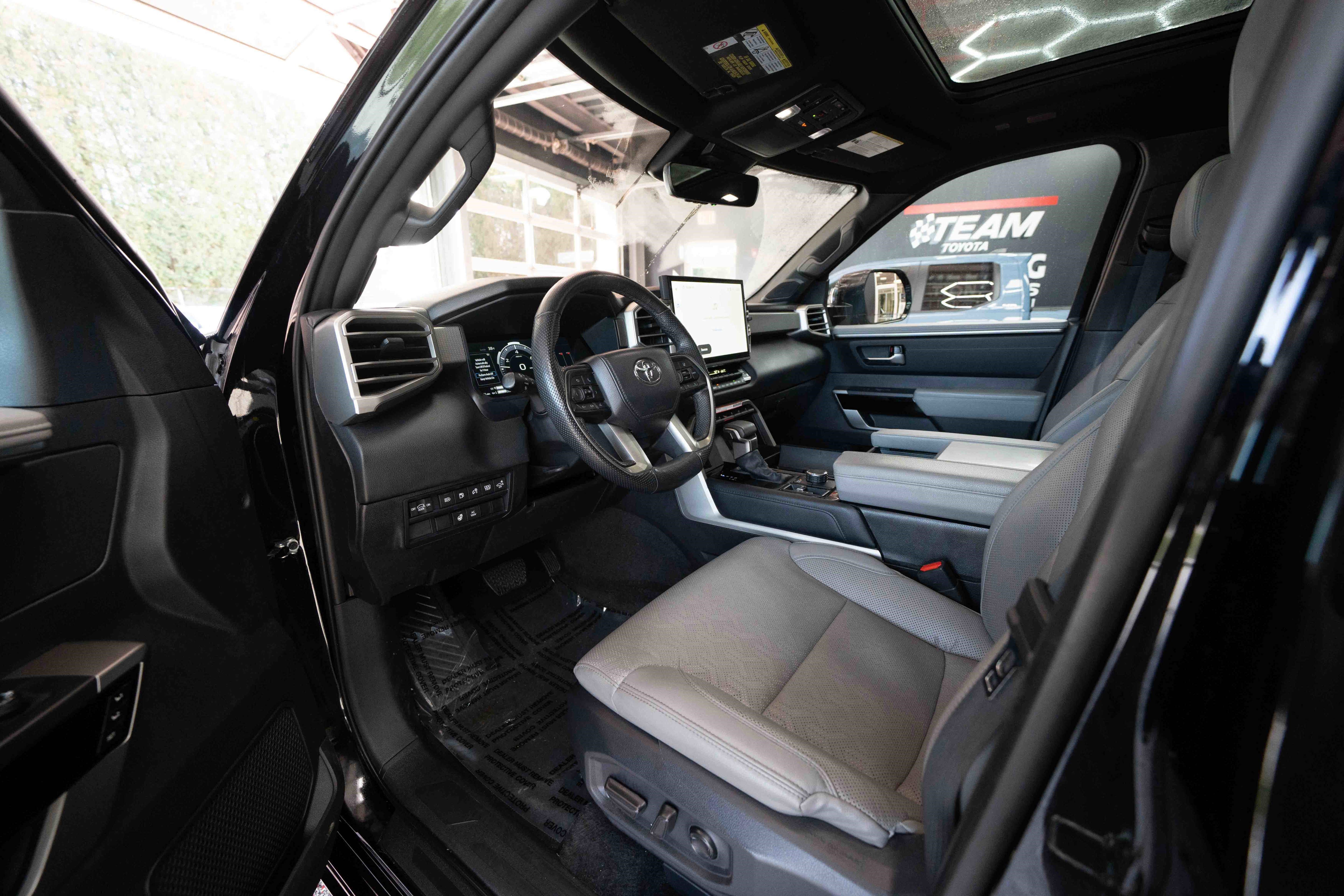 Used 2025 Toyota Sequoia Limited image 8