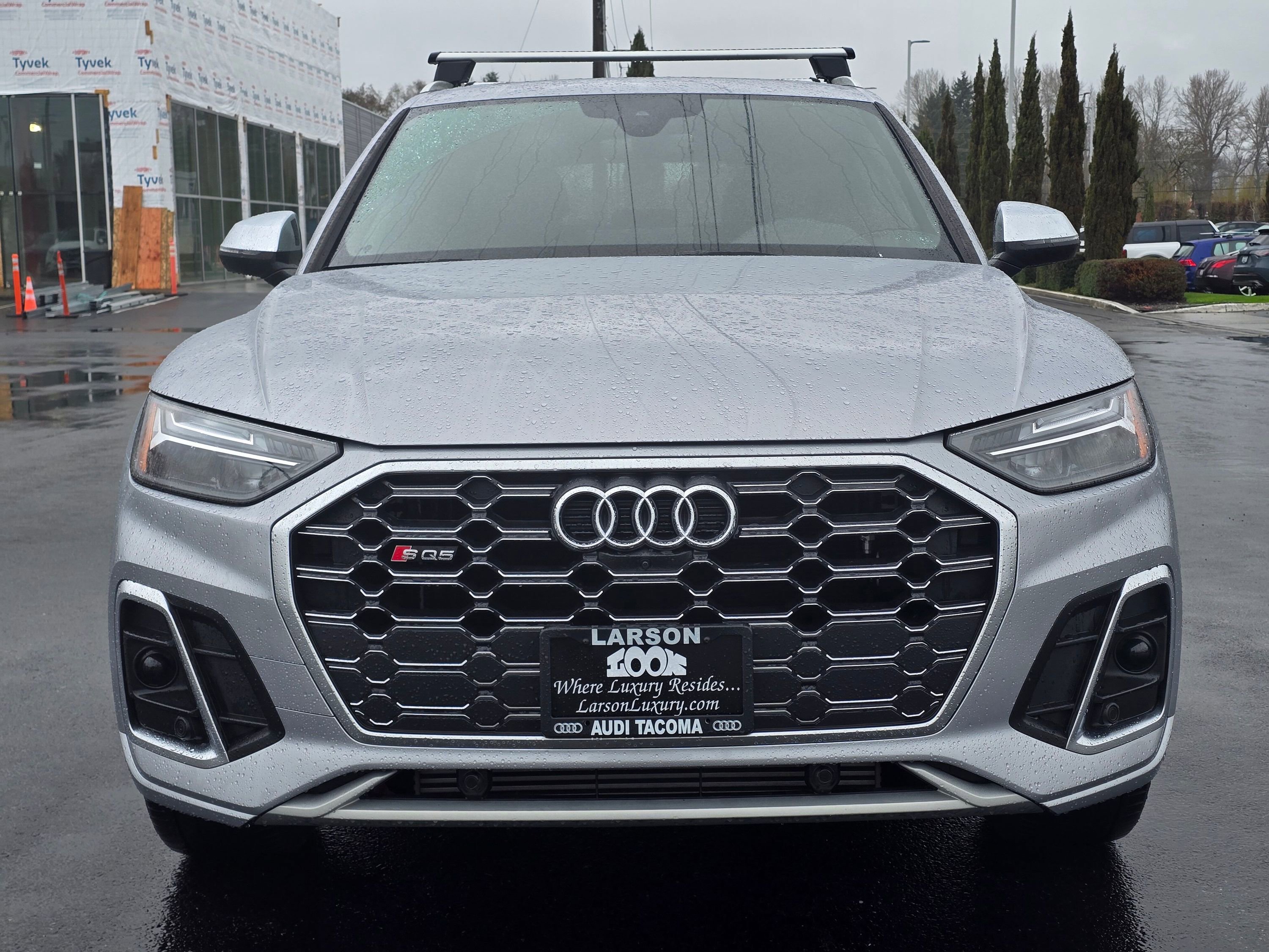 Certified 2025 Audi SQ5 Premium Plus w/ Premium Plus Package image 9