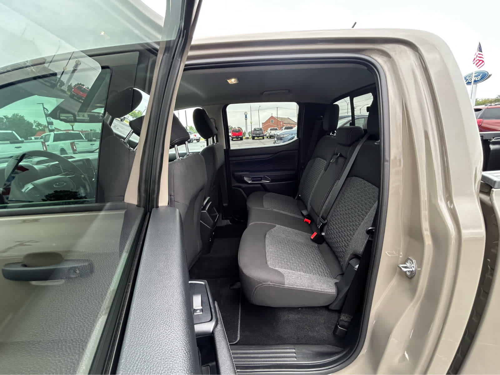 Used 2025 Ford Ranger XLT AWD/4WD image 8