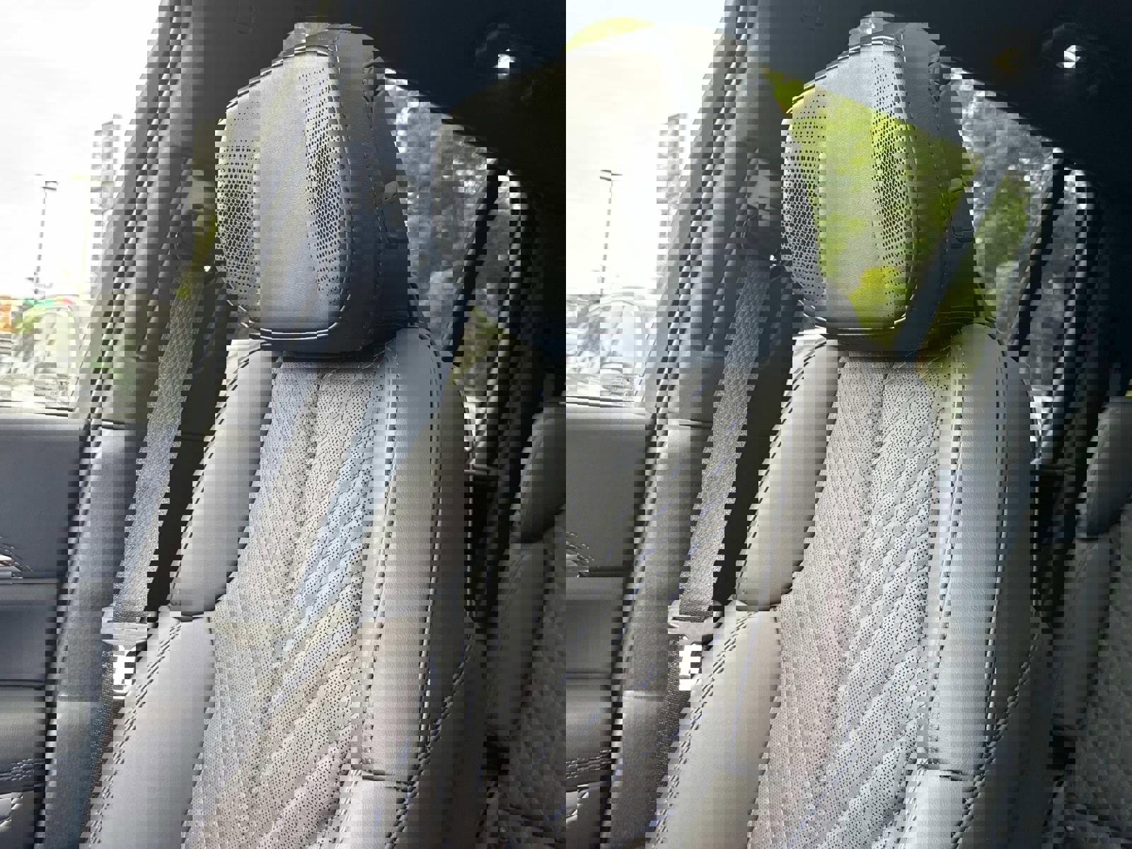 New 2026 Cadillac Escalade IQ Luxury 1 w/ LPO, Floor Liner Package image 23