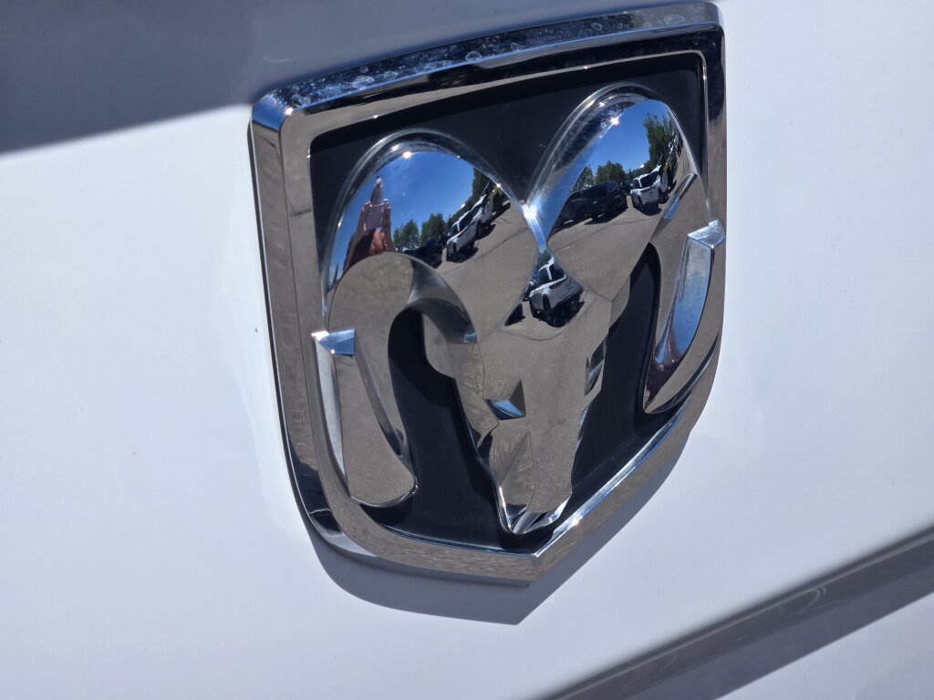 Used 2018 RAM 3500 Tradesman w/ Cold Weather Group RWD image 12