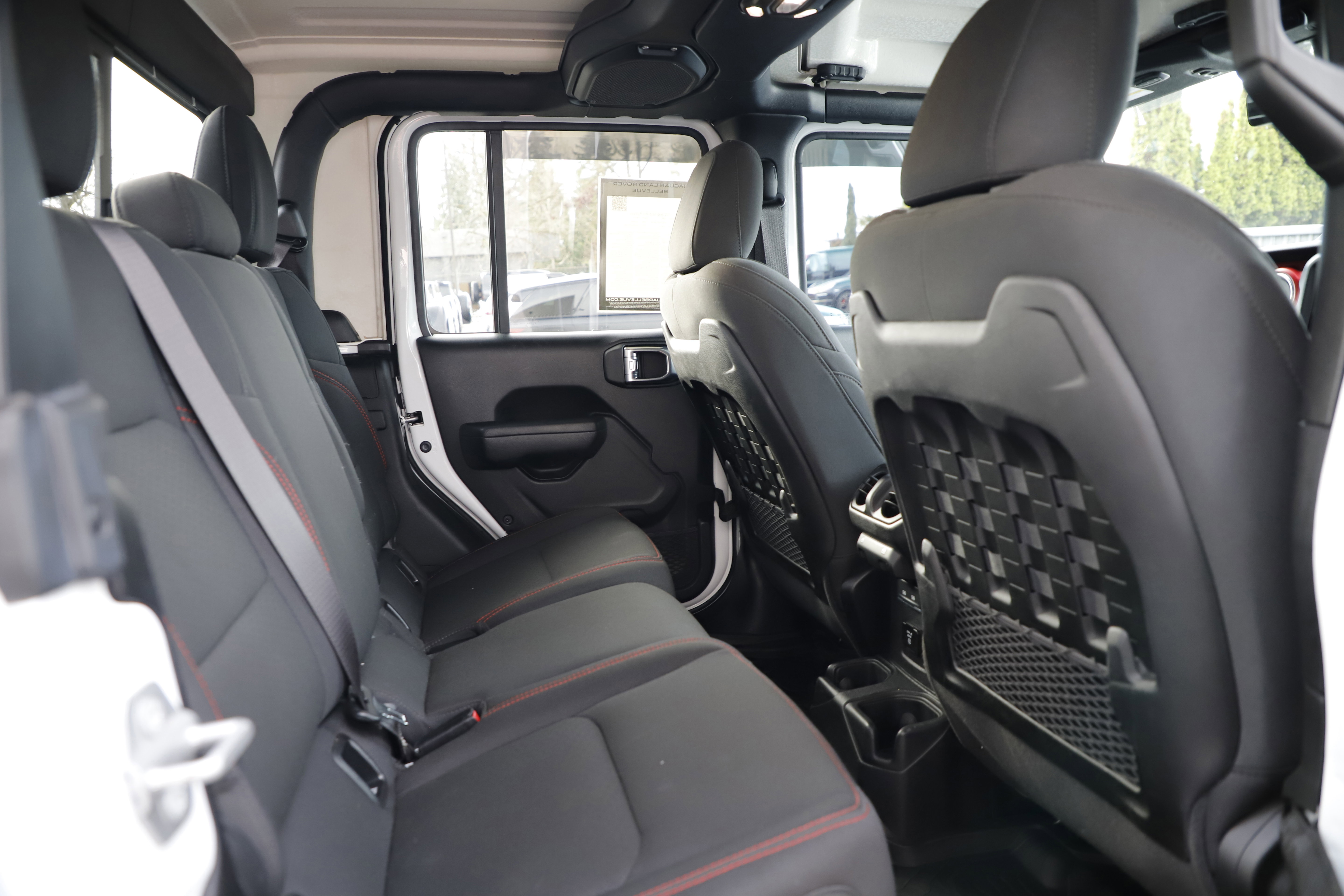 Used 2022 Jeep Gladiator Rubicon w/ Cold Weather Group image 10