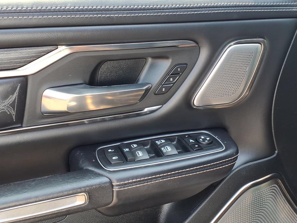 Used 2019 RAM 1500 Limited AWD/4WD image 4