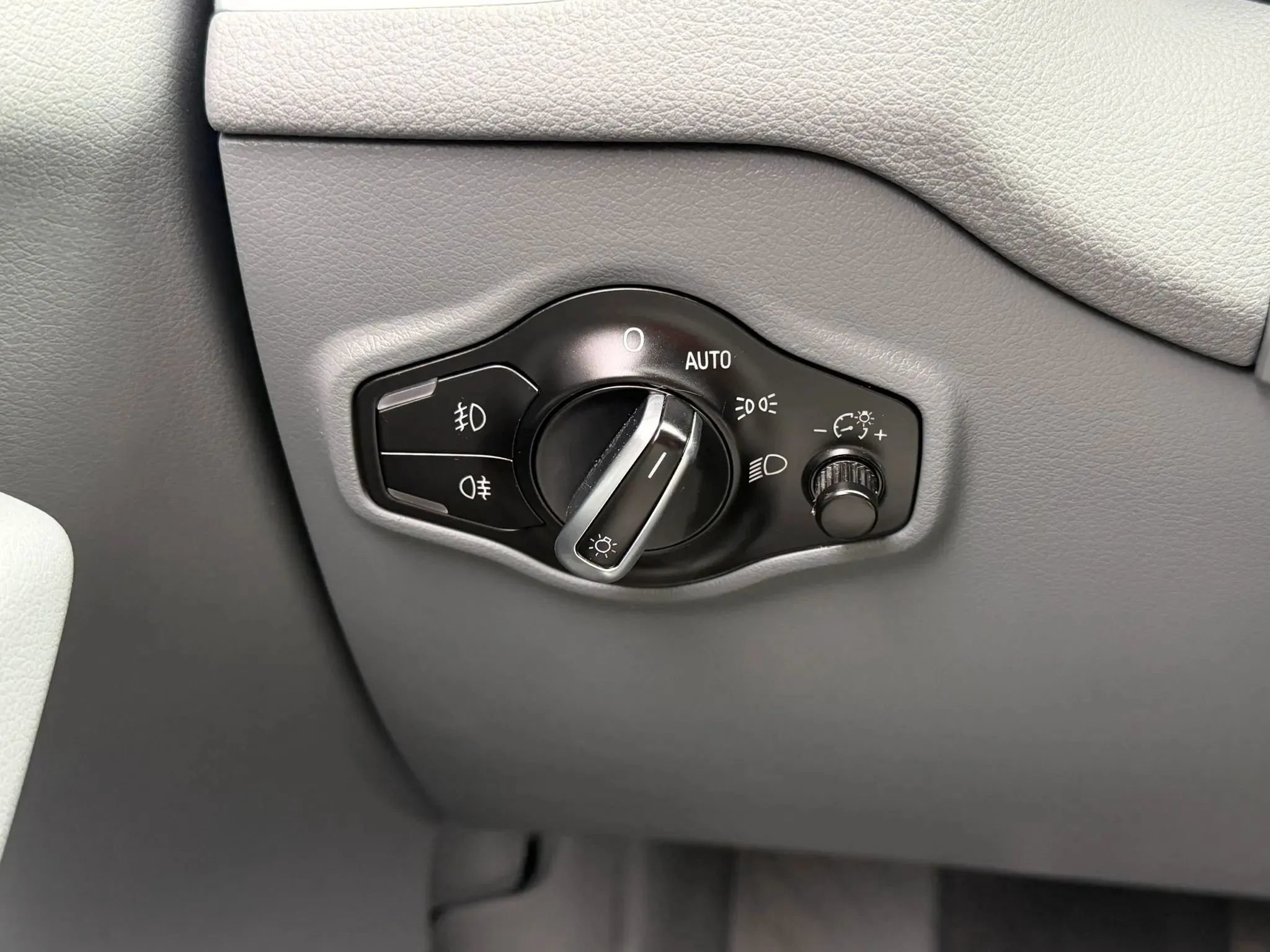 Used 2015 Audi Q5 TDI Premium Plus AWD/4WD image 31