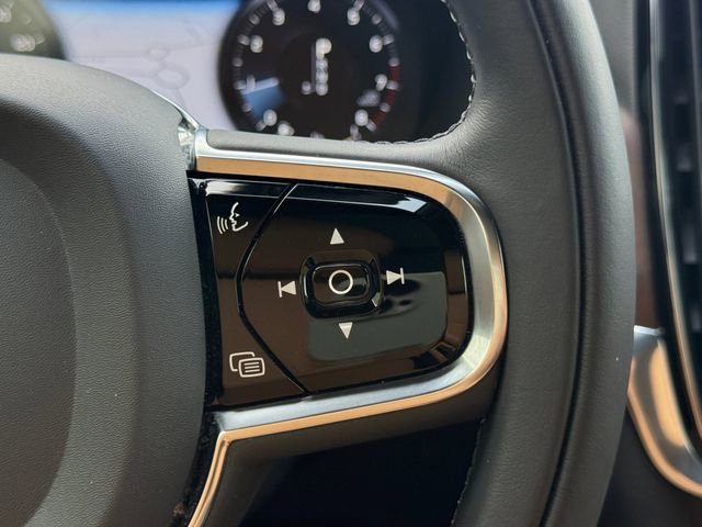 Used 2021 Volvo S90 T6 Inscription w/ Protection Package Premier AWD/4WD image 12