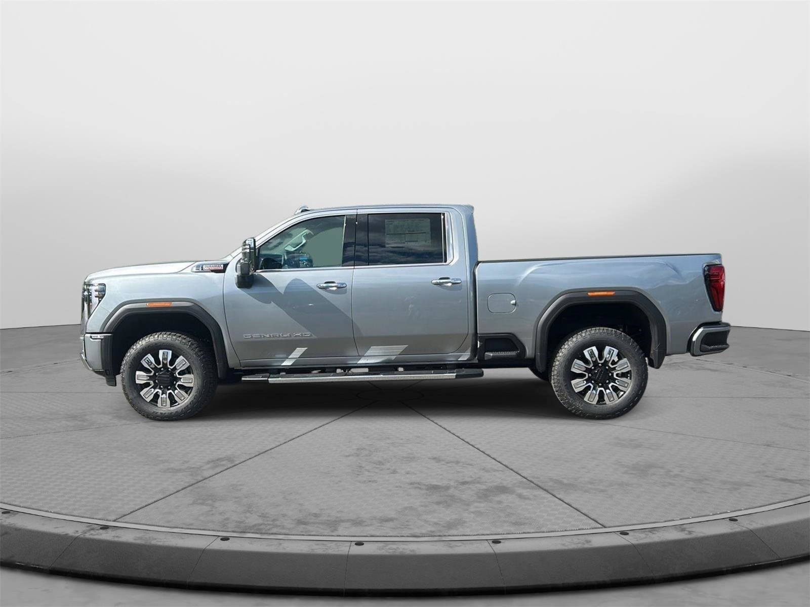 New 2026 GMC Sierra 2500 Denali w/ Max Trailering Package AWD/4WD image 3