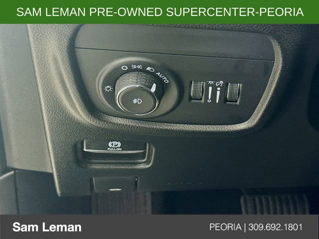 Used 2023 Jeep Grand Cherokee Limited w/ Luxury Tech Group II image 10