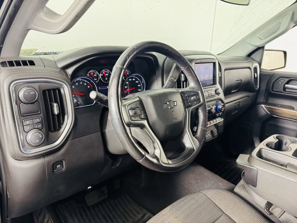 Used 2020 Chevrolet Silverado 1500 RST w/ All-Star Edition RWD image 7