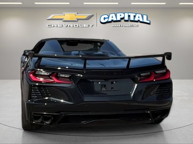 Used 2024 Chevrolet Corvette Stingray Premium Conv w/ Z51 Performance Package RWD image 6