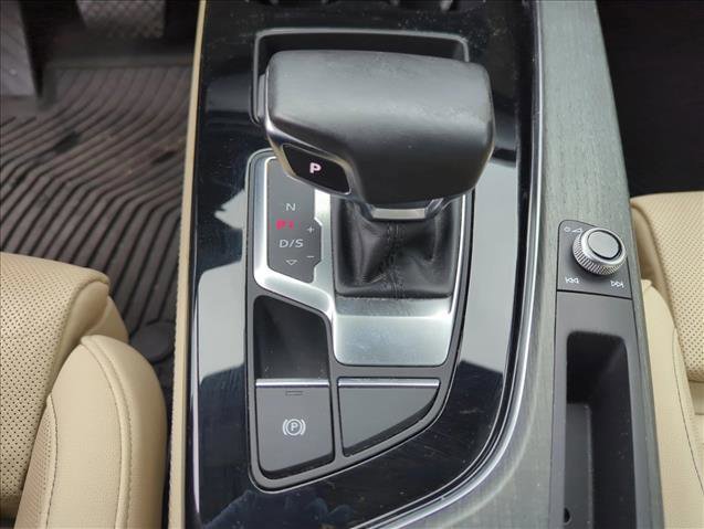 Used 2021 Audi A4 2.0T Premium Plus w/ Premium Plus Package AWD/4WD image 13
