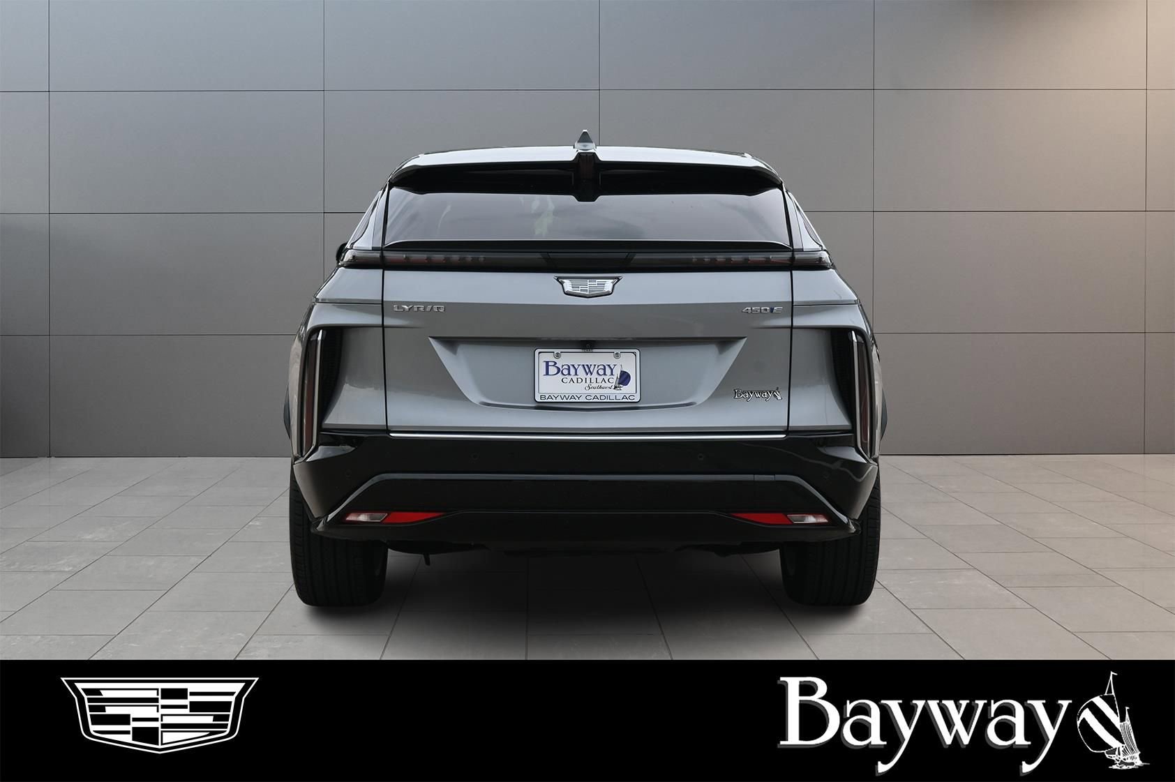 Used 2025 Cadillac Lyriq Luxury RWD image 6