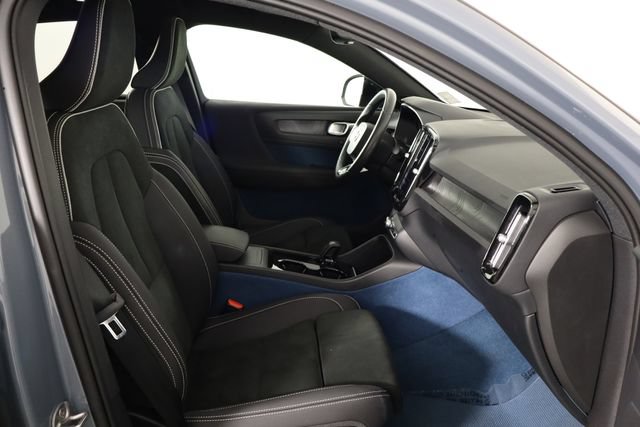 Used 2023 Volvo C40 P8 Recharge Plus AWD/4WD image 17