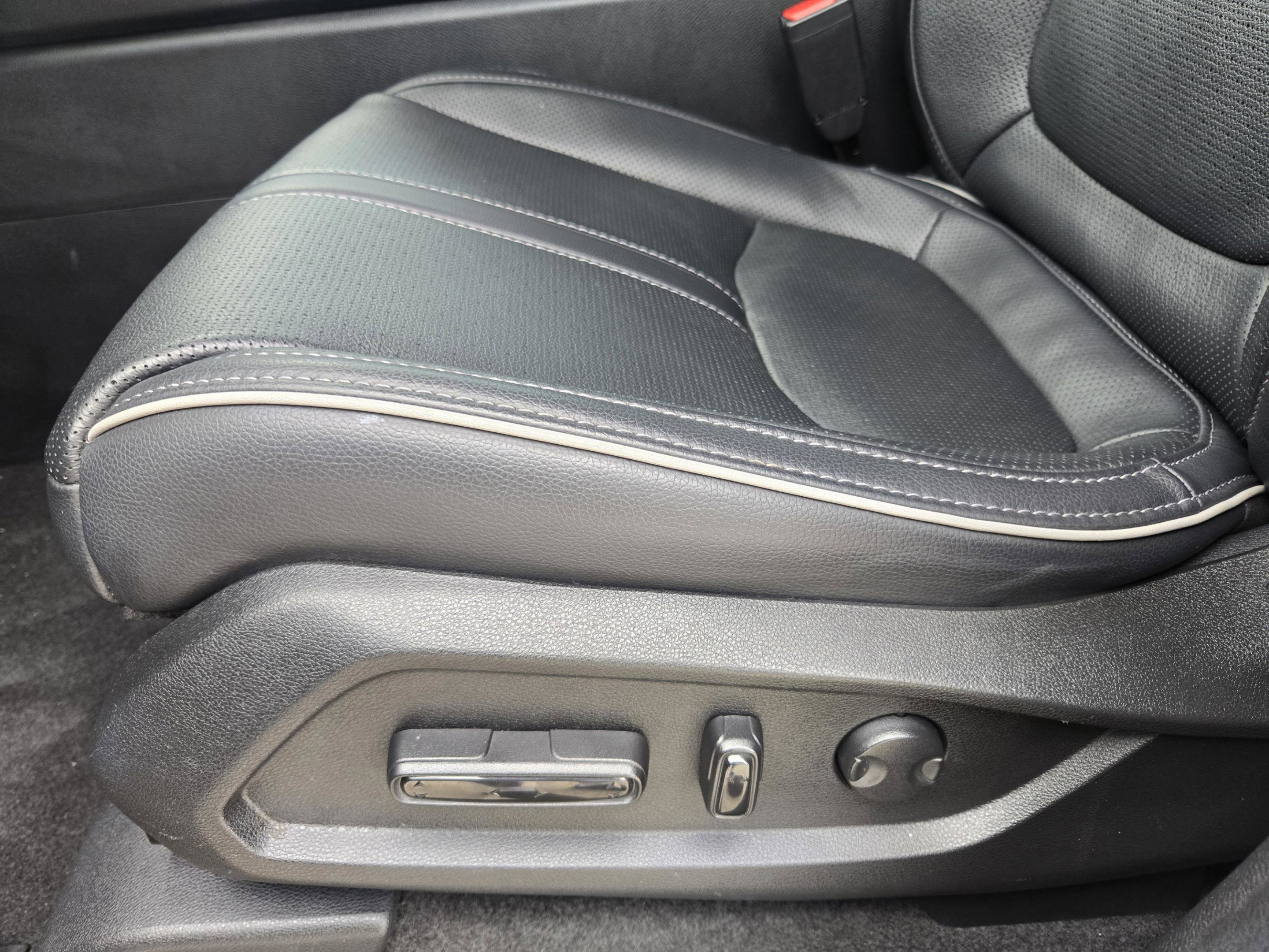 Certified 2023 Honda Pilot Elite image 20