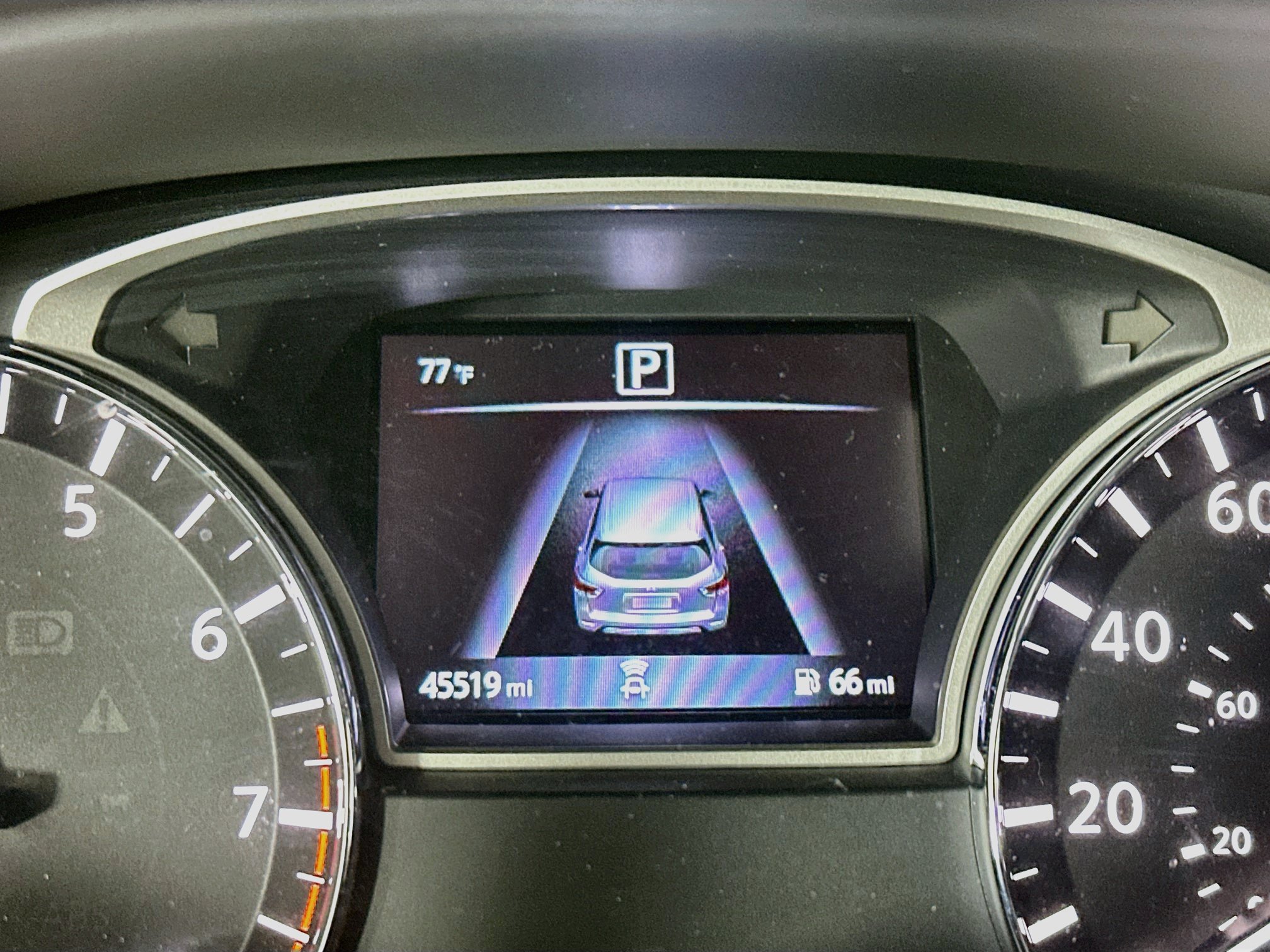 Used 2018 Nissan Pathfinder S FWD image 19