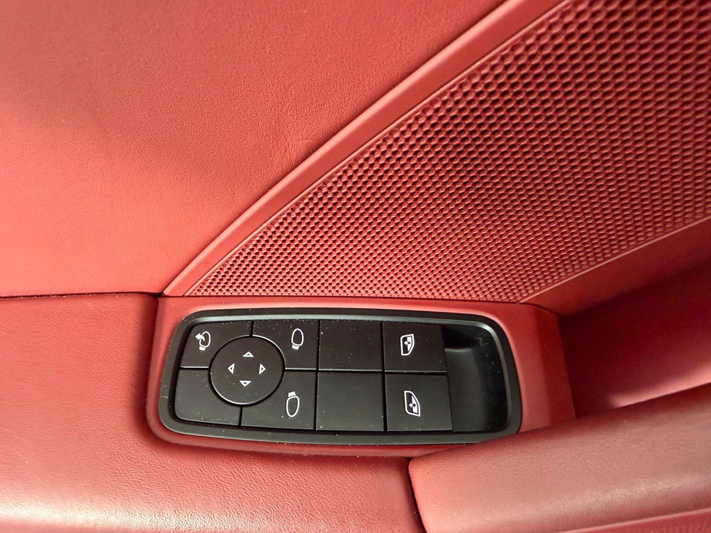 Certified 2024 Porsche 911 Carrera GTS RWD image 19