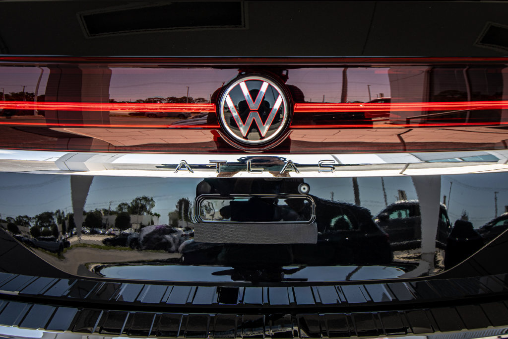 New 2026 Volkswagen Atlas SE FWD image 15