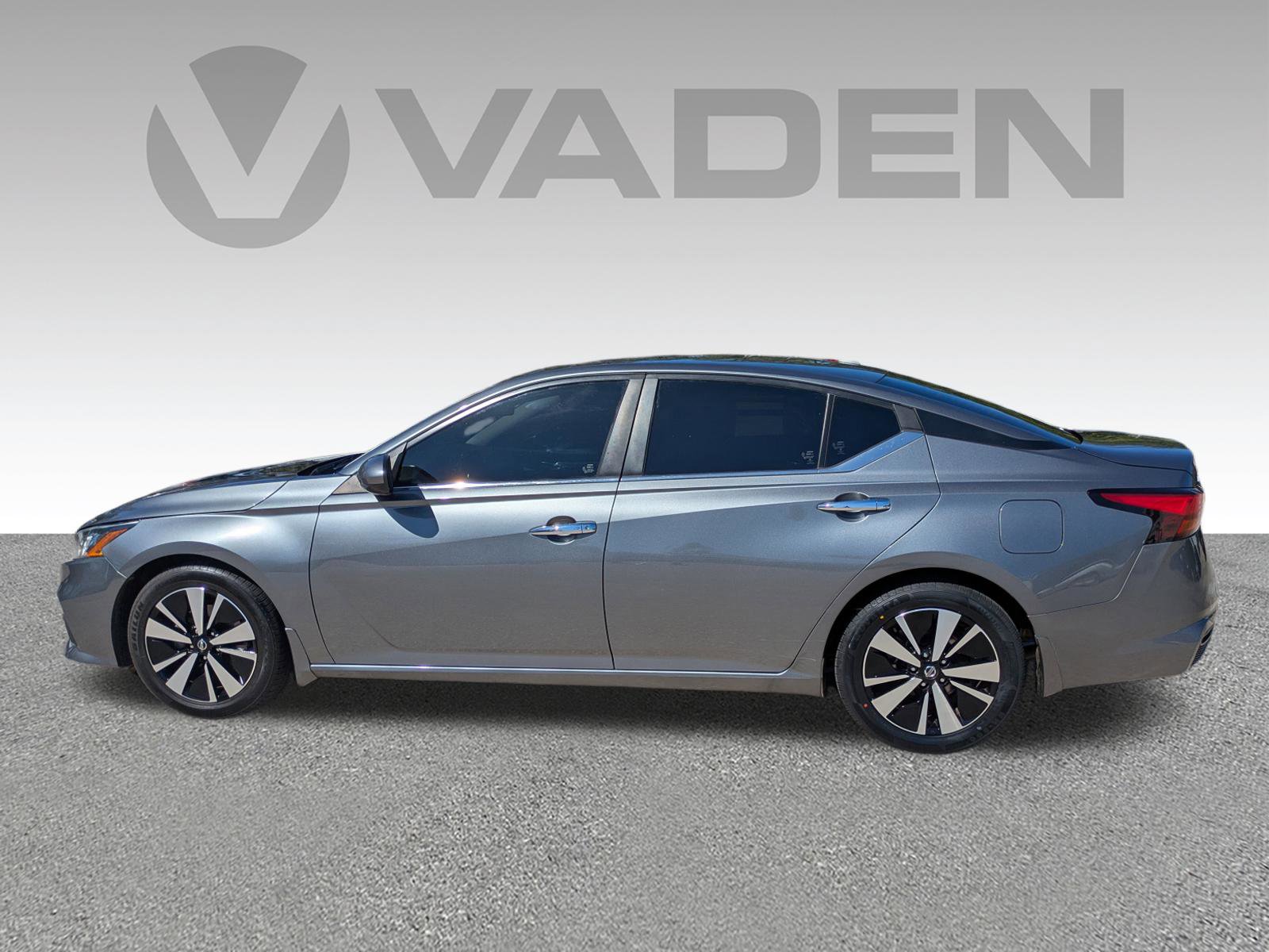 Used 2021 Nissan Altima 2.5 SV image 26