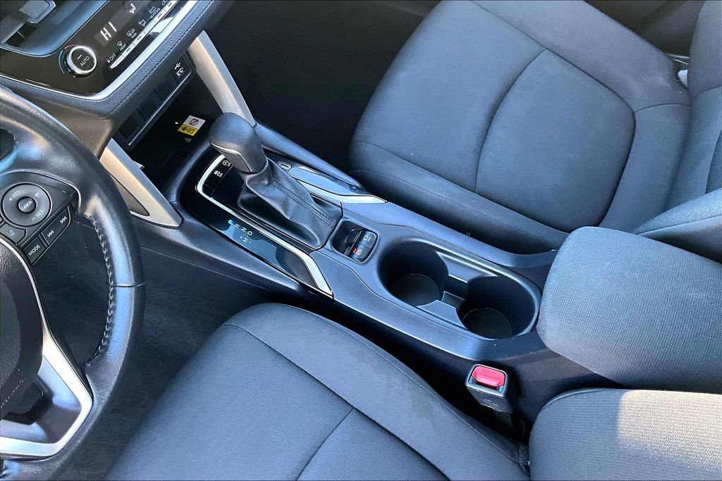 Used 2022 Toyota Corolla Cross LE FWD image 14