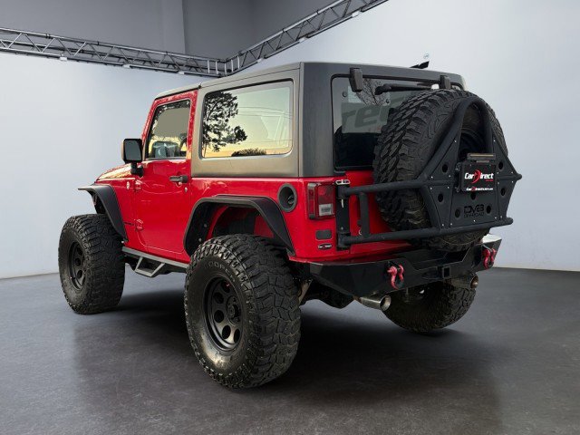 Used 2015 Jeep Wrangler Rubicon w/ Power Convenience Group AWD/4WD image 11