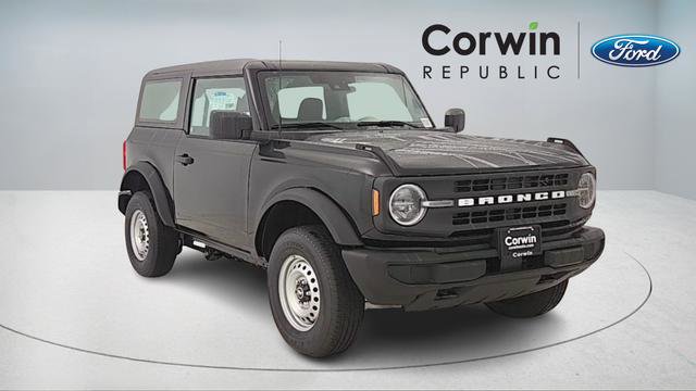 New 2025 Ford Bronco 2-Door image 1
