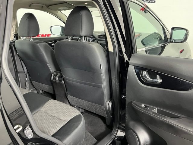 Used 2022 Nissan Rogue Sport SV AWD/4WD image 27