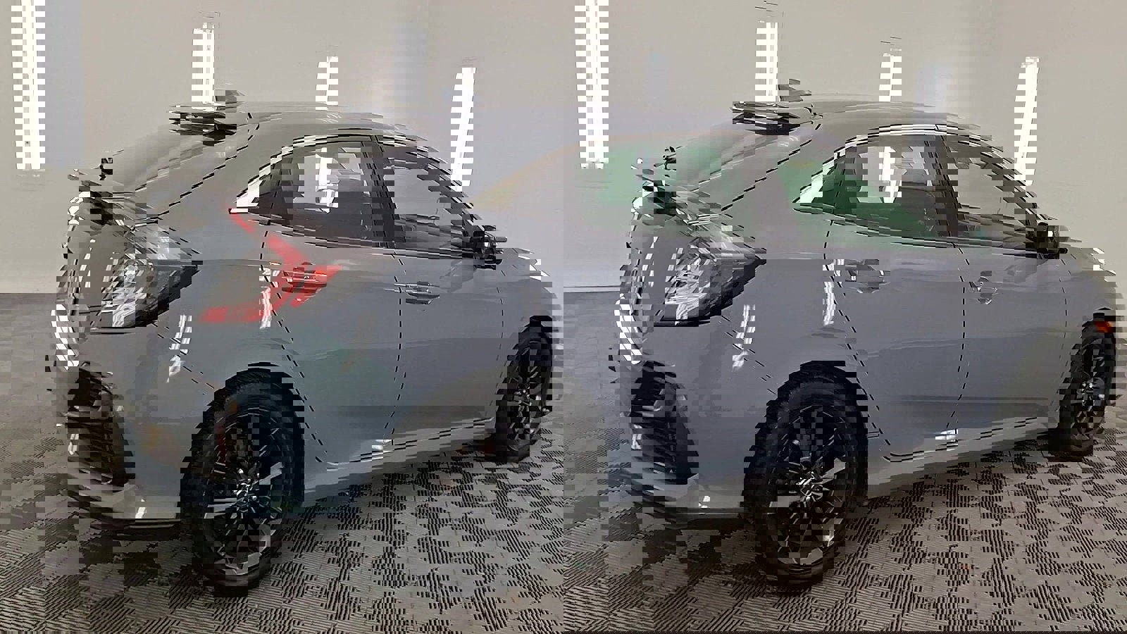 Used 2020 Honda Civic EX image 4