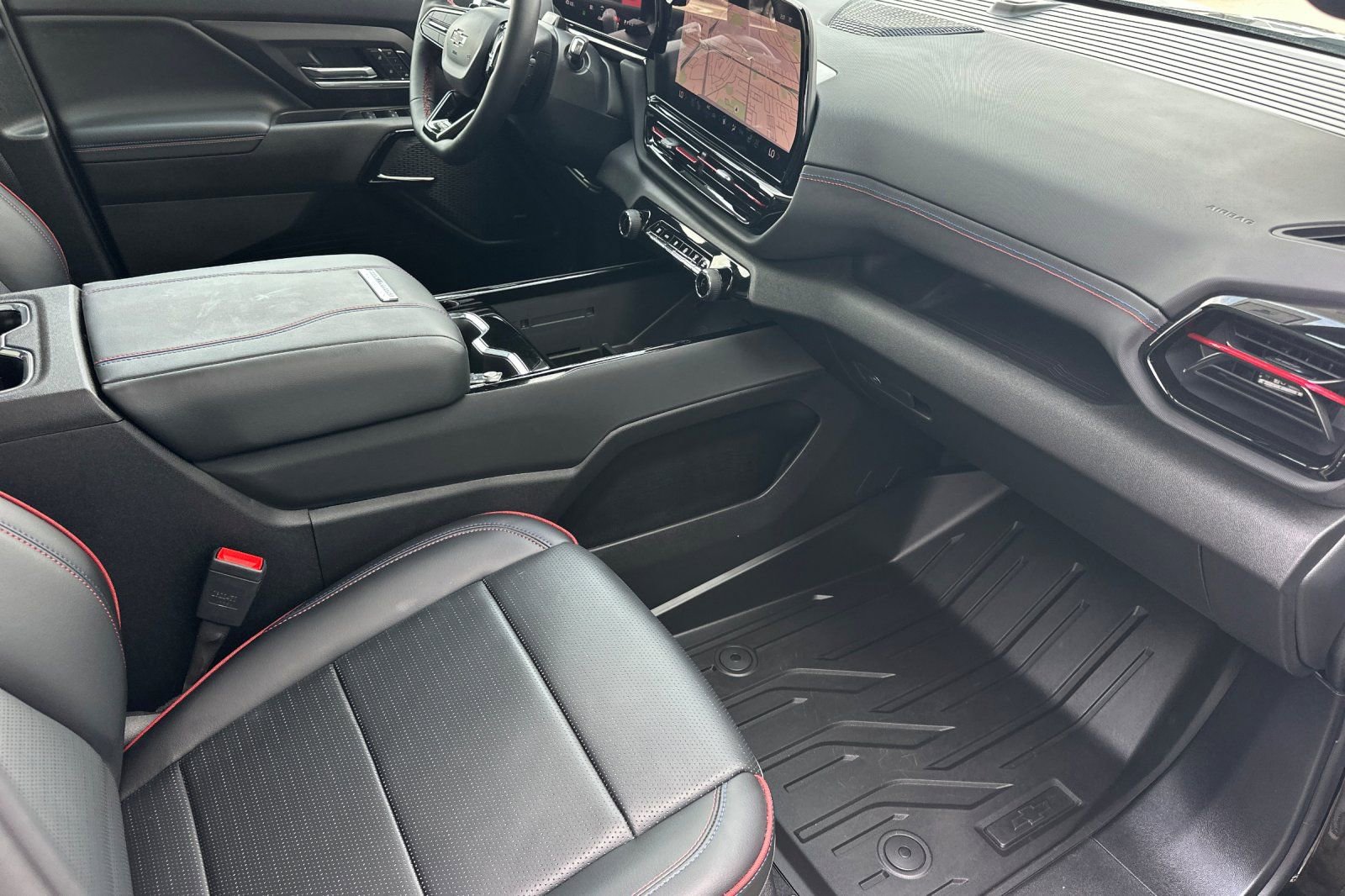 New 2024 Chevrolet Silverado EV RST image 15