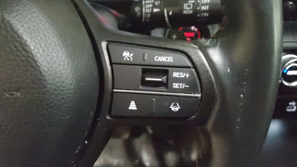 Used 2023 Honda CR-V Sport image 30