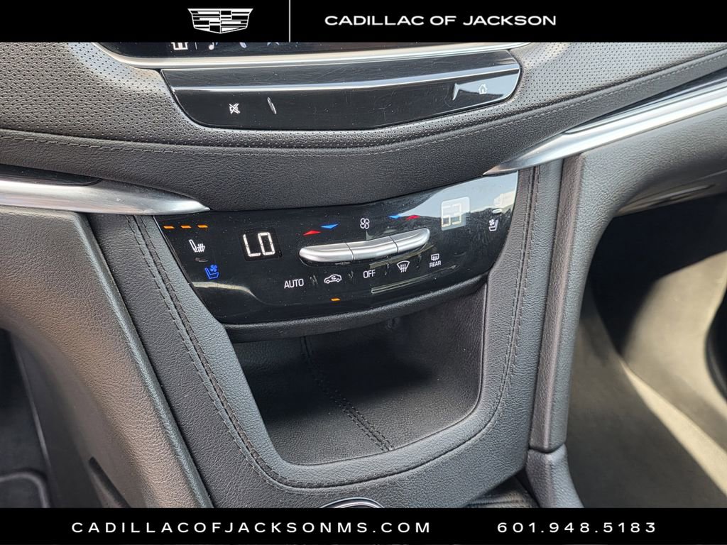 Certified 2024 Cadillac XT5 Premium Luxury image 20
