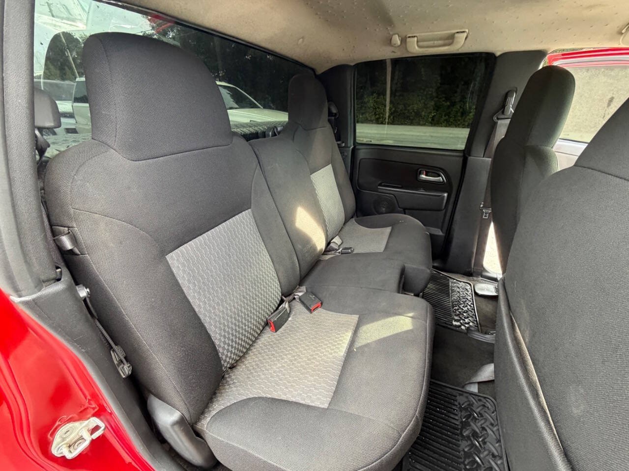 Used 2010 GMC Canyon SLE RWD image 13