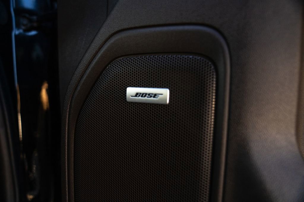 Used 2021 GMC Sierra 3500 Denali w/ Denali Black Diamond Edition image 12