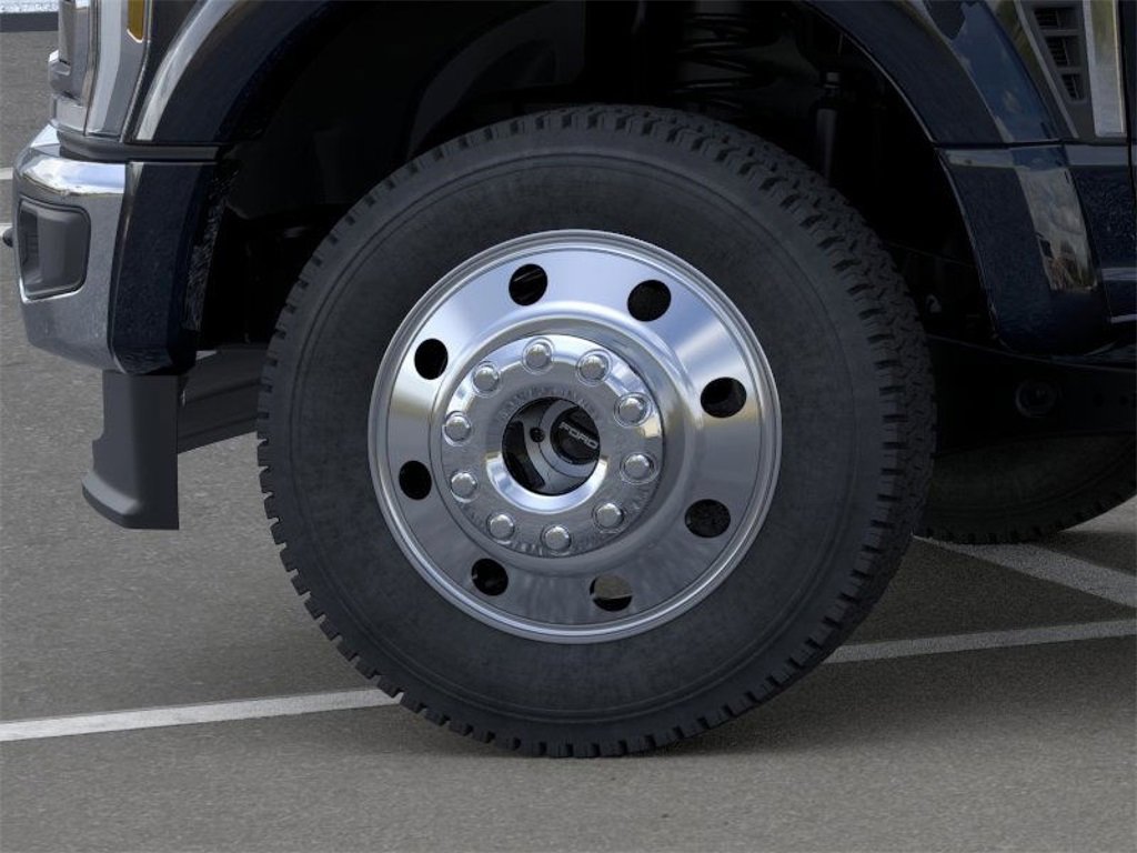 New 2026 Ford F450 XLT w/ XLT Premium Package image 22
