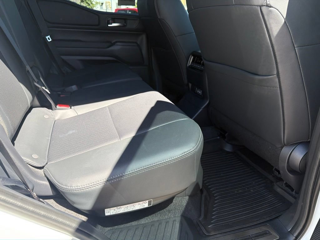 Used 2027 Toyota Land Cruiser AWD/4WD image 14