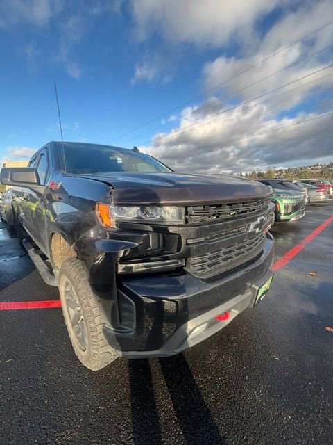 Used 2019 Chevrolet Silverado 1500 LT Trail Boss image 3